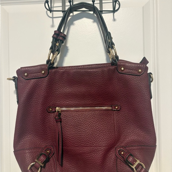 Urban Expressions Burgundy Shoulder Bag - Picture 1 of 4